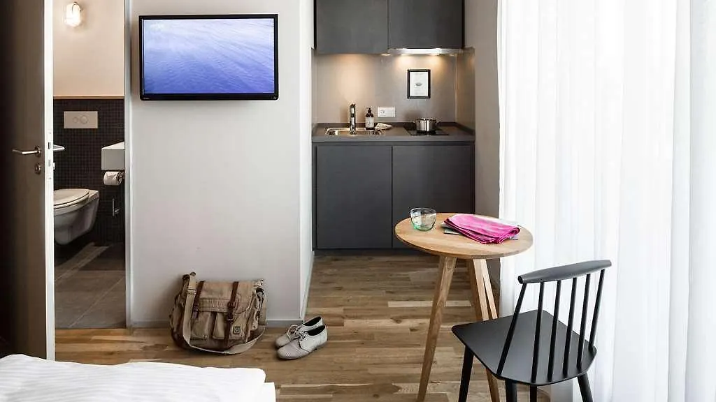 Bold Hotel München Giesing 3*,